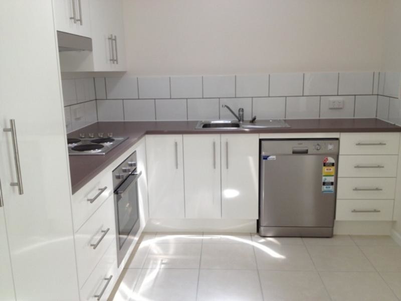 1/15 Treseder Street, The Range QLD 4700